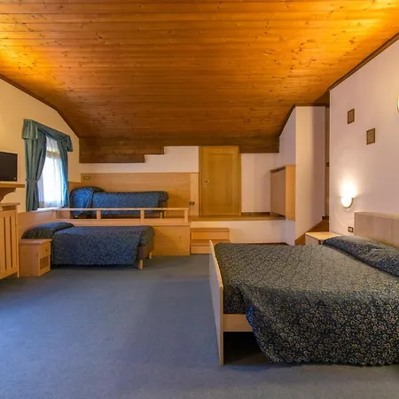 Hotel Siera Hof Sappada Buitenkant foto